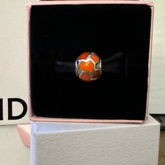 Pandora Orange Hearts Charm - Picture 3 of 3